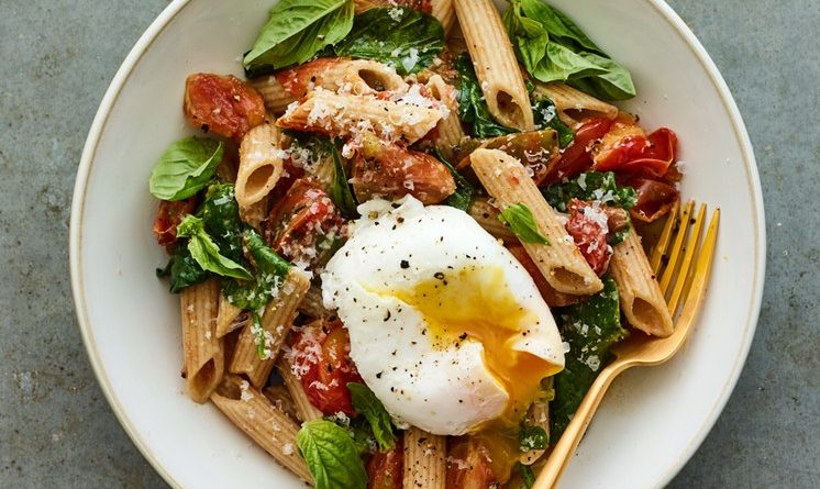 Spinach and Tomato Pasta