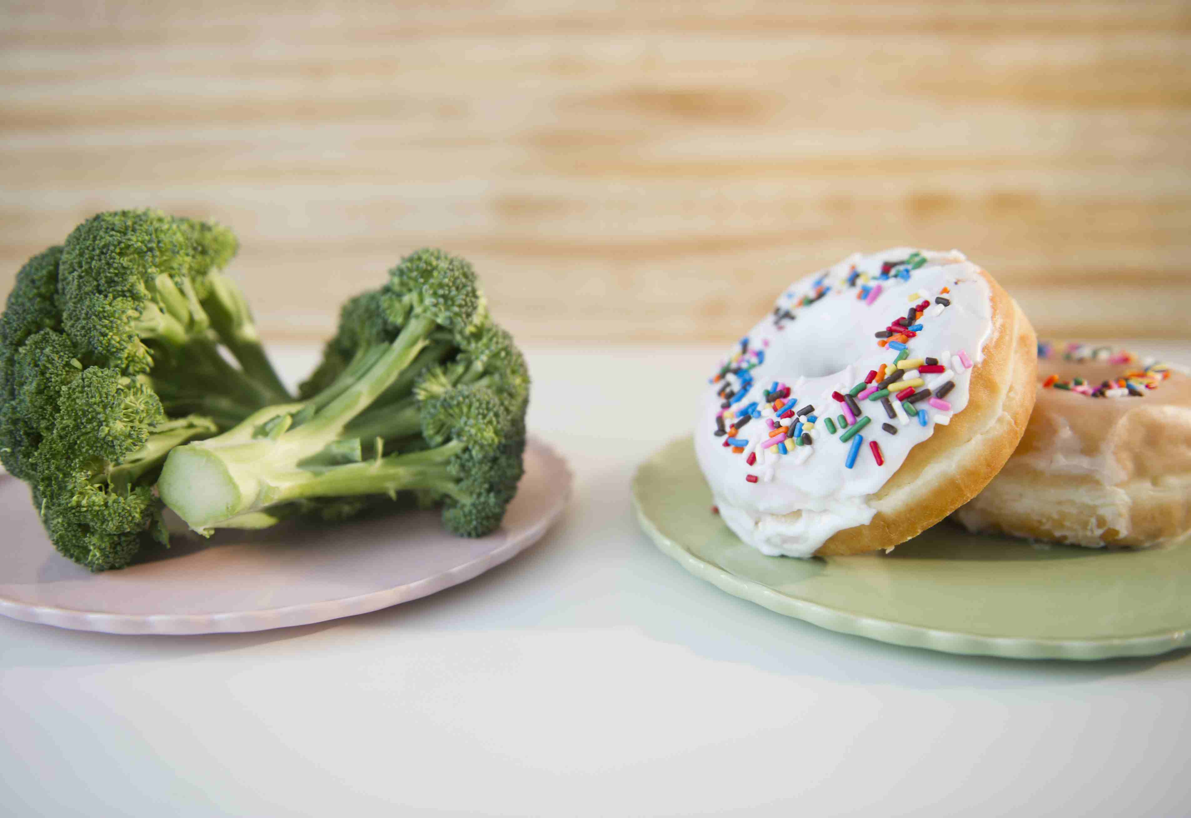 doughnut vs brocoli